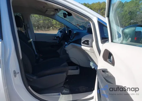 2024 Chrysler Voyager Lx from USA, damaged, VIN 2C4RC1CG2RR105445